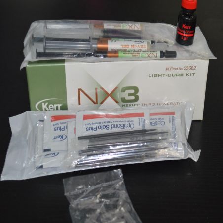 Ciment definitiv foto NX3 Light Cure Kit